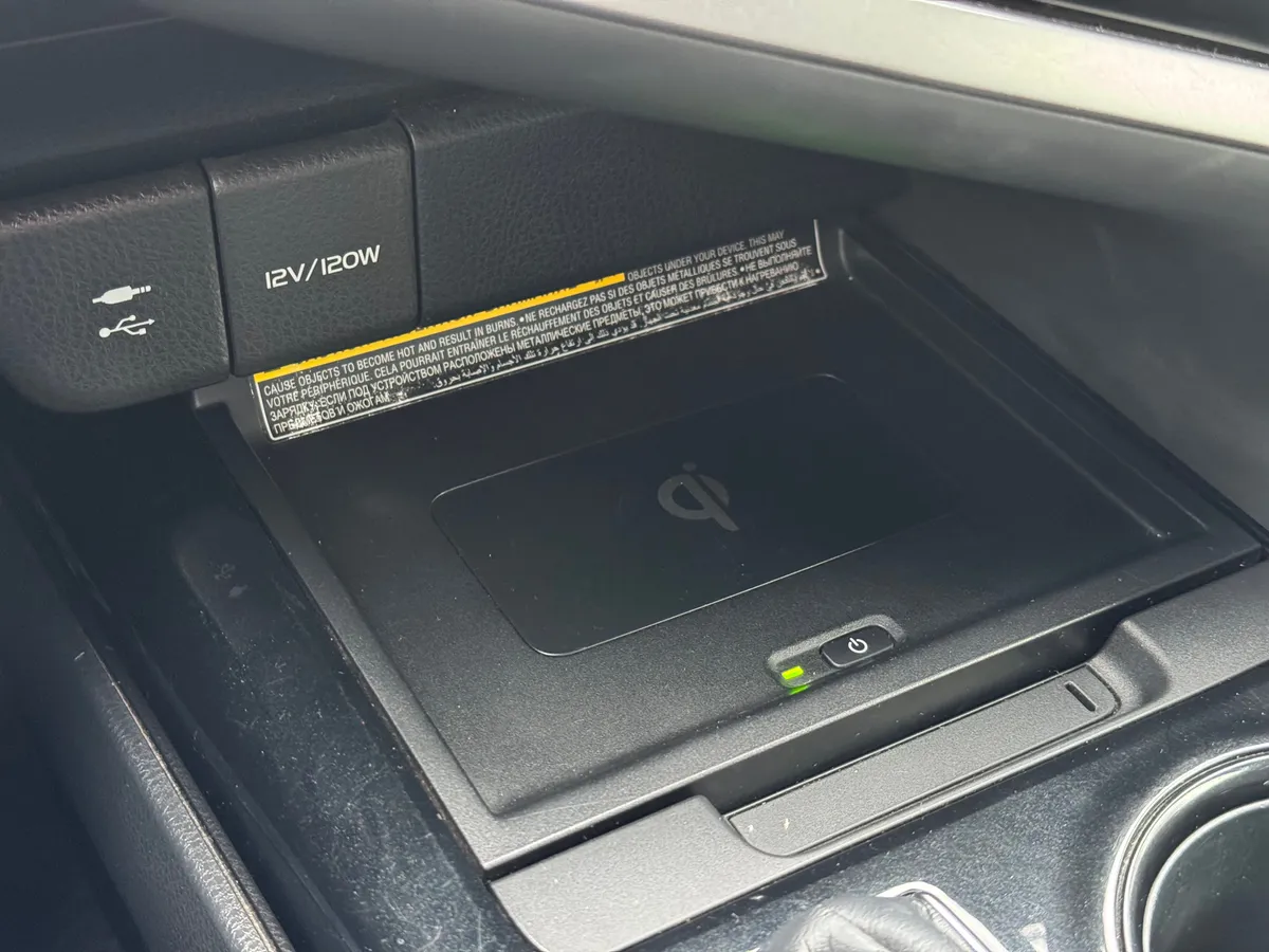 Toyota Camry 2.5 AT (181 л.с.)