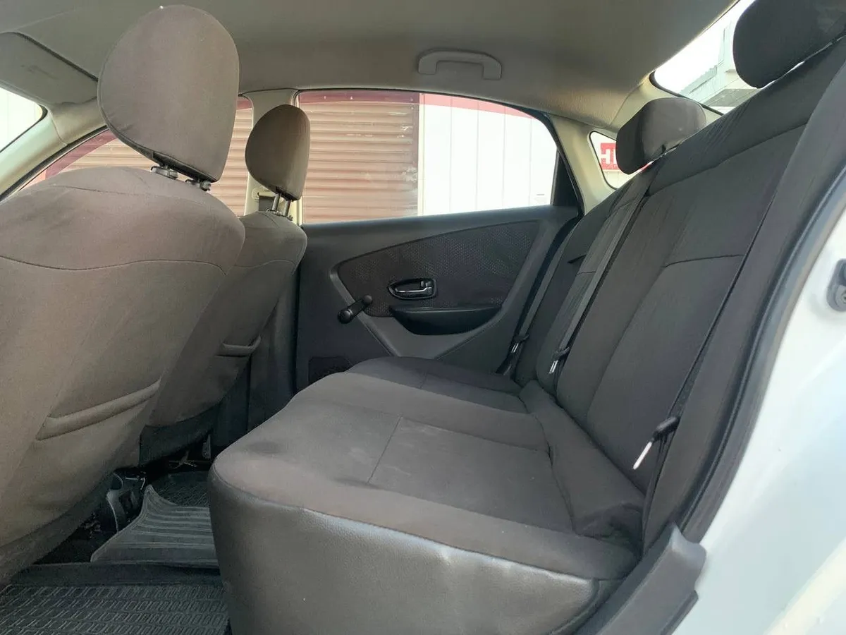 Nissan Almera 1.6 MT (102 л.с.)