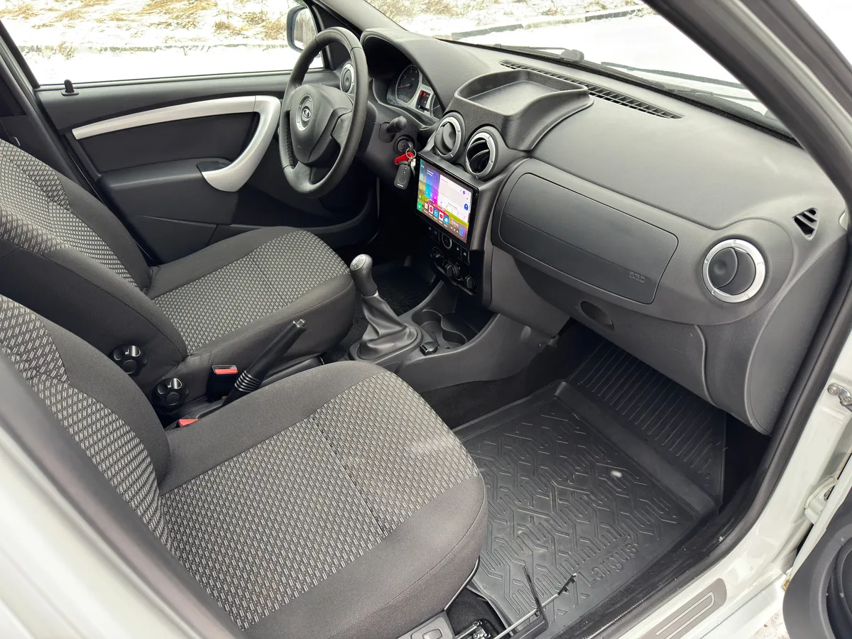 ВАЗ (Lada) Largus 1.6 MT (106 л.с.)