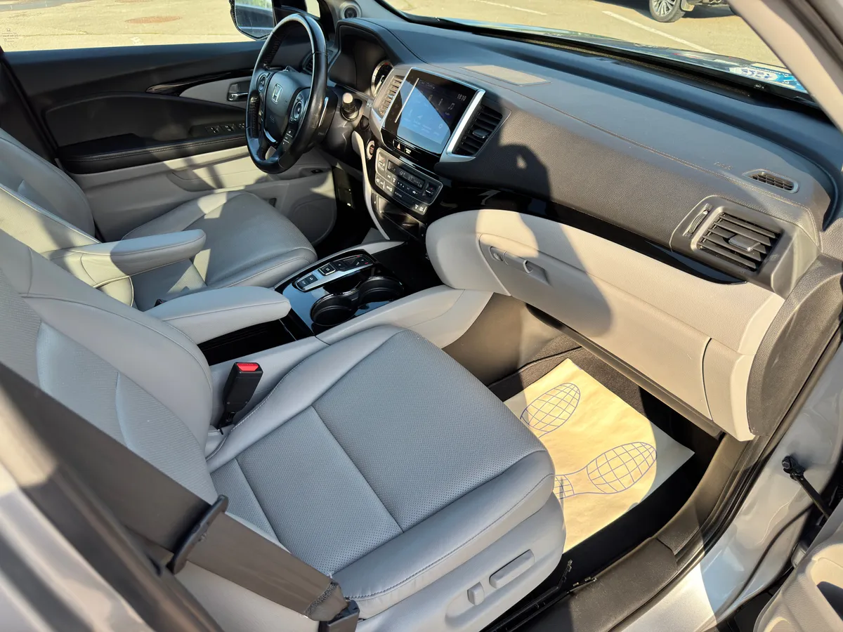 Honda Ridgeline 3.5 AT 4WD (280 л.с.)