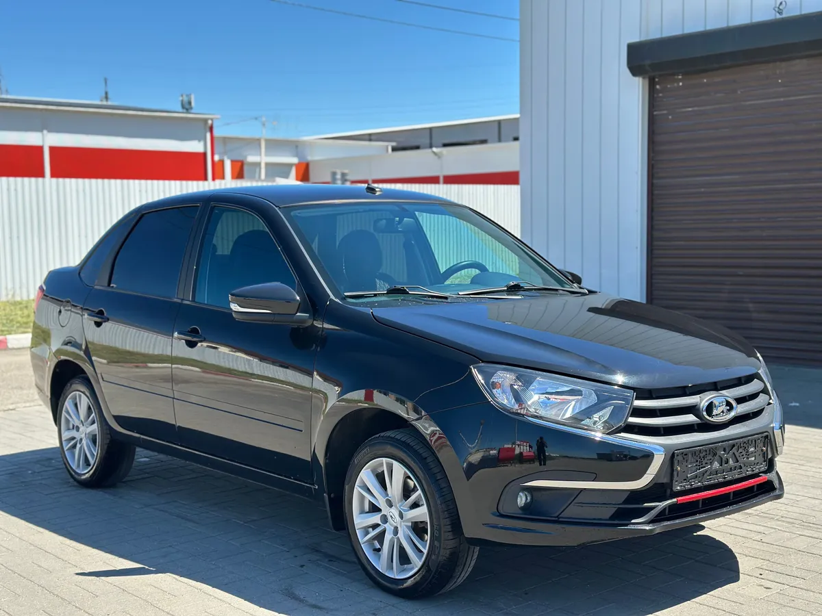 картинка ВАЗ (Lada) Granta 1.6 MT (87 л.с.) от galaxy-auto