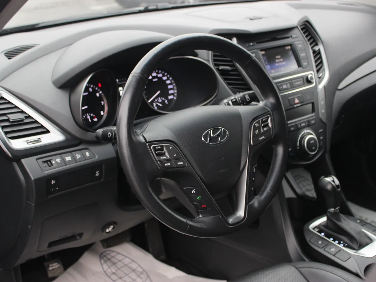Hyundai Santa Fe 2.4 AT AWD (171 л.с.)