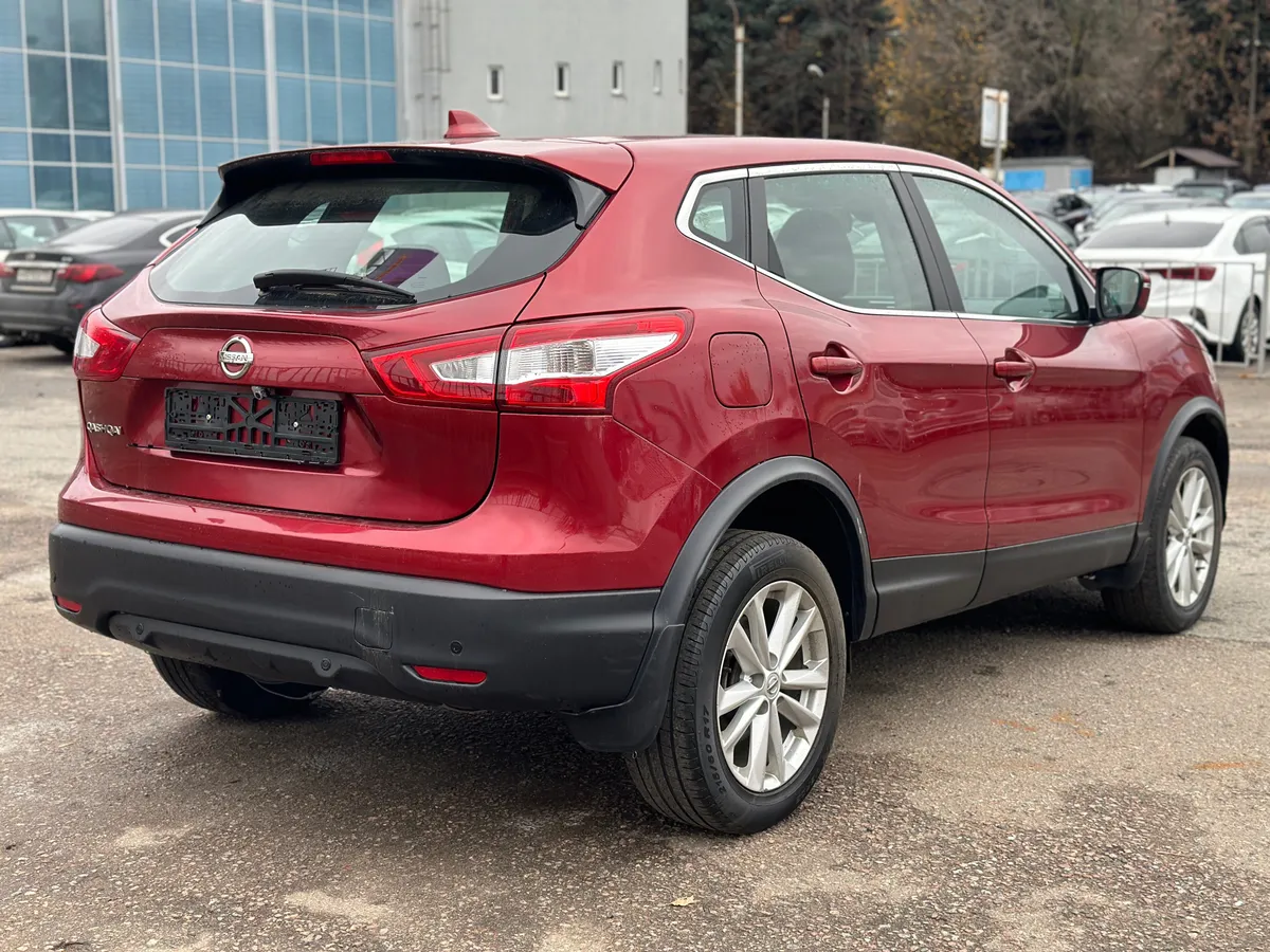 Nissan Qashqai 2.0 Xtronic (144 л.с.)