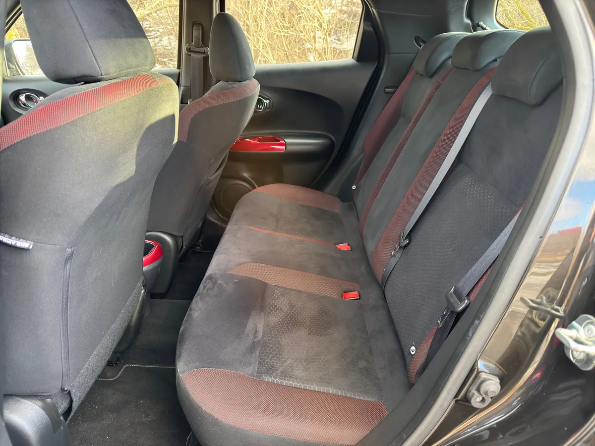 Nissan Juke 1.6 CVT (117 л.с.)