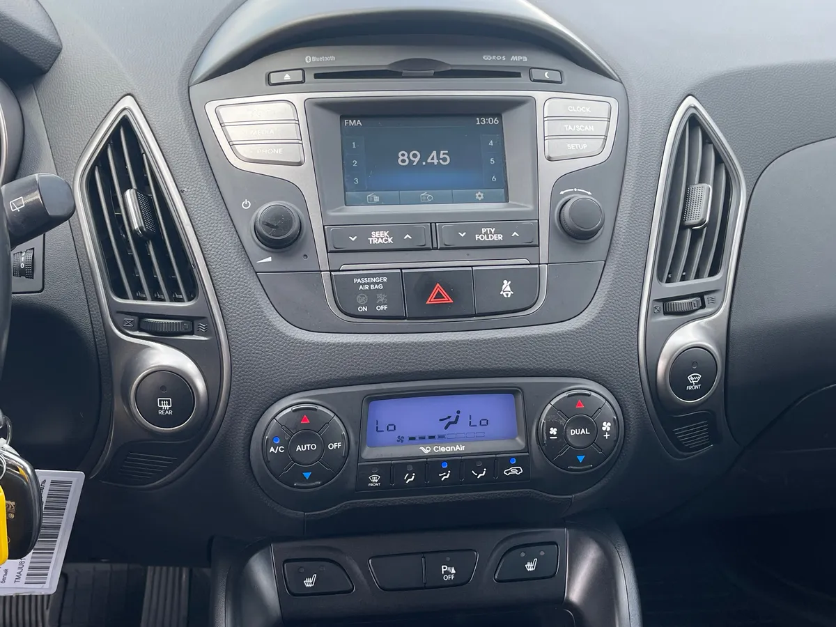 Hyundai ix35 2.0 CRDi AT 4WD (136 л.с.)