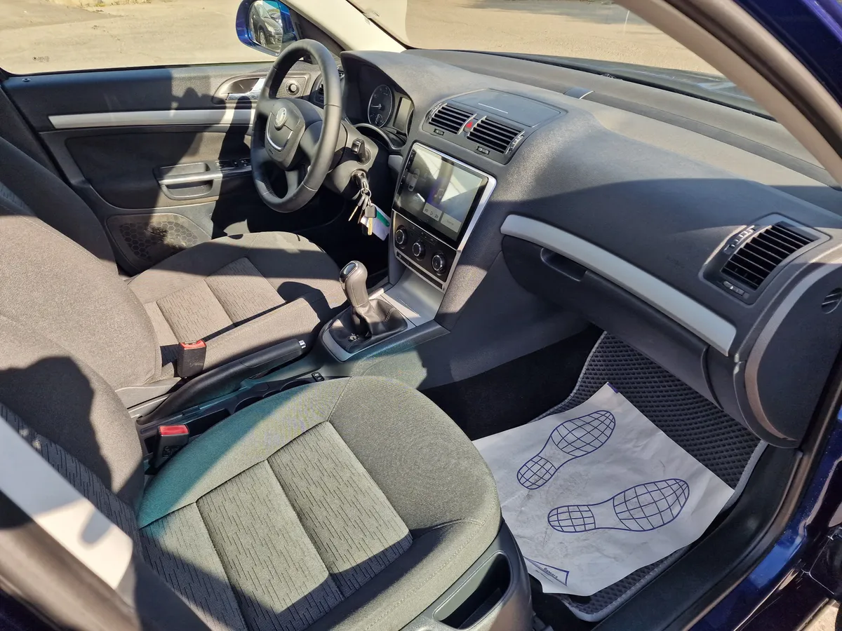Skoda Octavia 1.6 MT (102 л.с.)