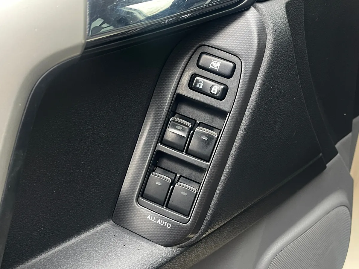 Toyota Land Cruiser Prado 3.0 AT 4WD (173 л.с.), 2012 — фото 14
