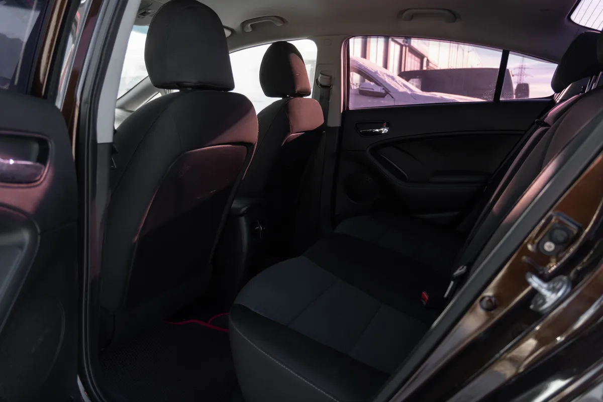 Kia Cerato 1.6 MT (130 л.с.)