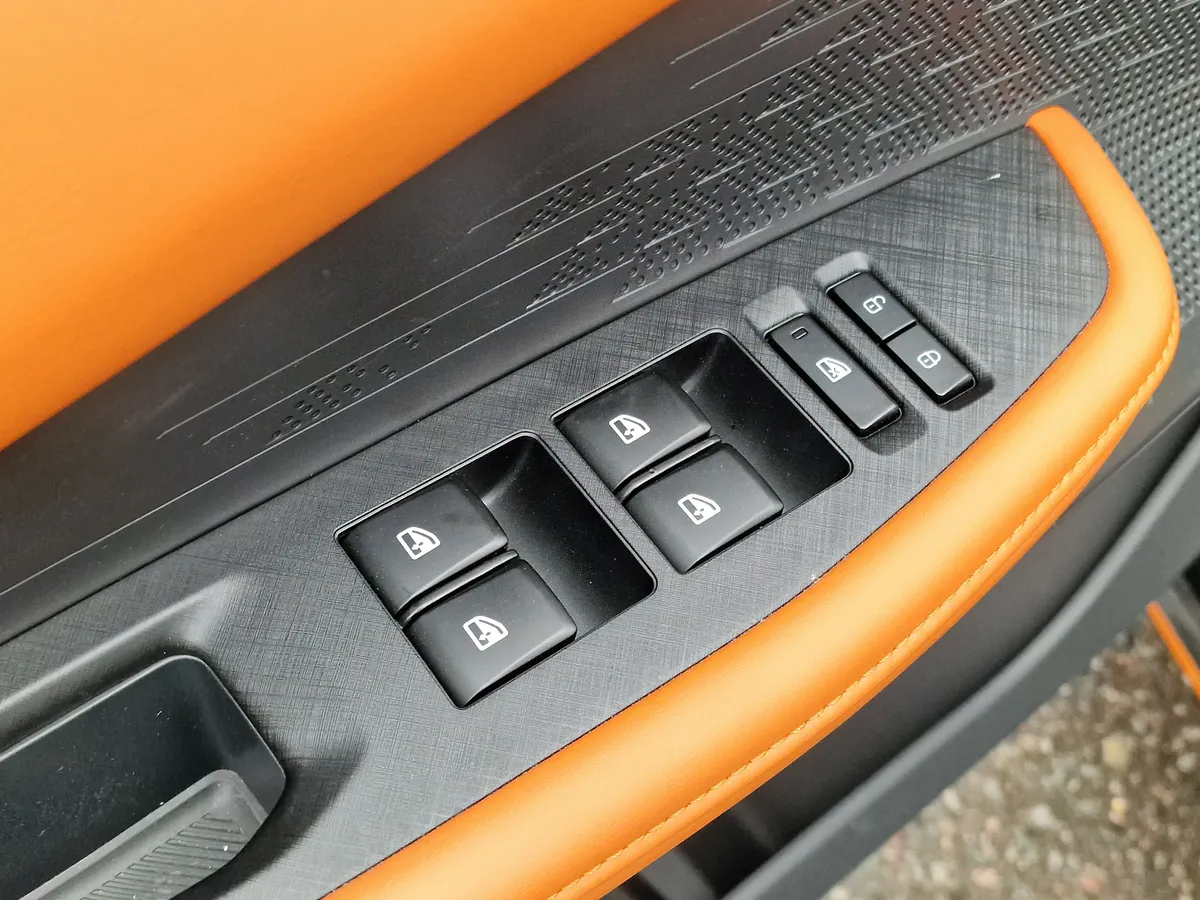 Changan UNI-V 1.5 AMT (181 л.с.)