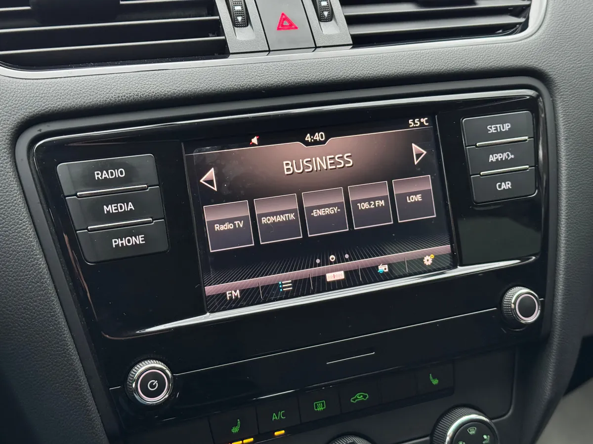 Skoda Octavia 1.6 AT (110 л.с.)