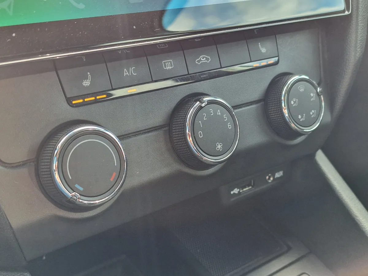 Skoda Octavia 1.6 AT (110 л.с.)