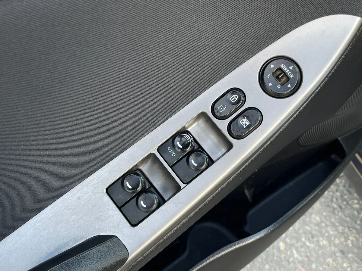 Hyundai Solaris 1.6 AT (123 л.с.), 2015 — фото 10