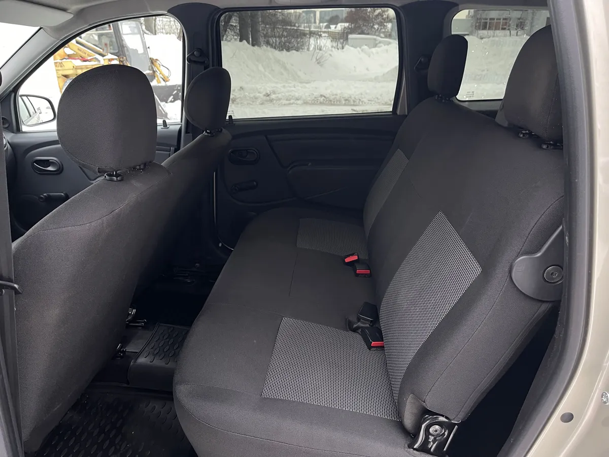 ВАЗ (Lada) Largus 1.6 MT (87 л.с.)