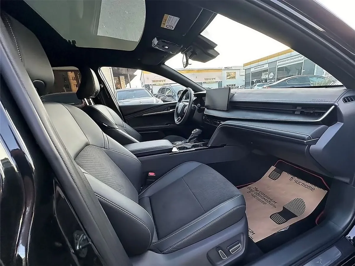 Toyota Camry 2.0 CVT (173 л.с.)