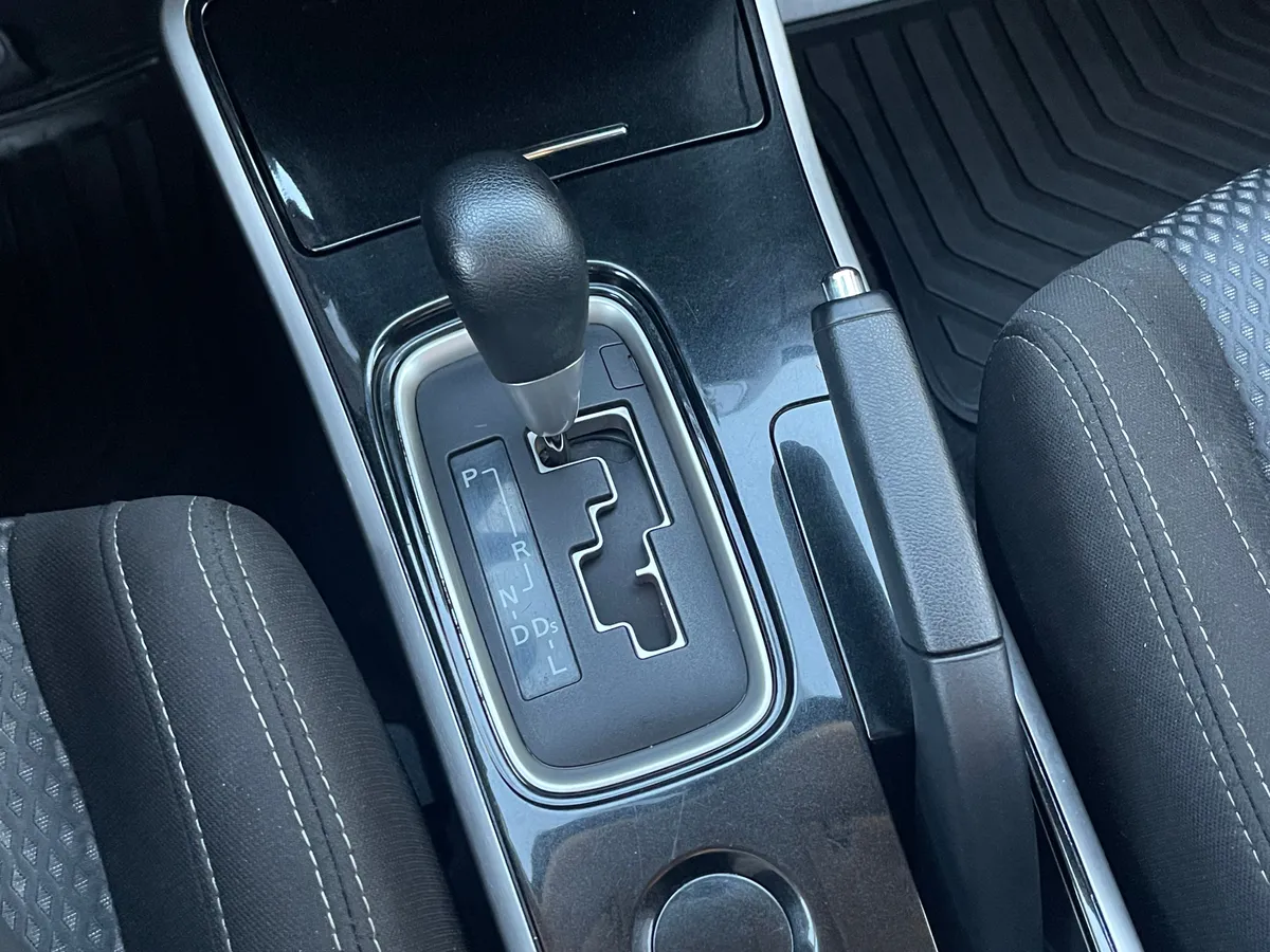 Mitsubishi Outlander 2.0 CVT (146 л.с.), 2018 — фото 10