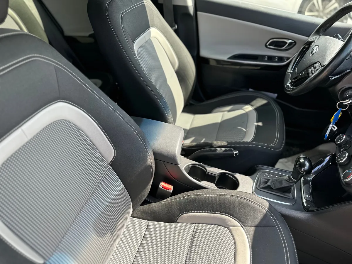 Kia Ceed 1.6 AT (129 л.с.)