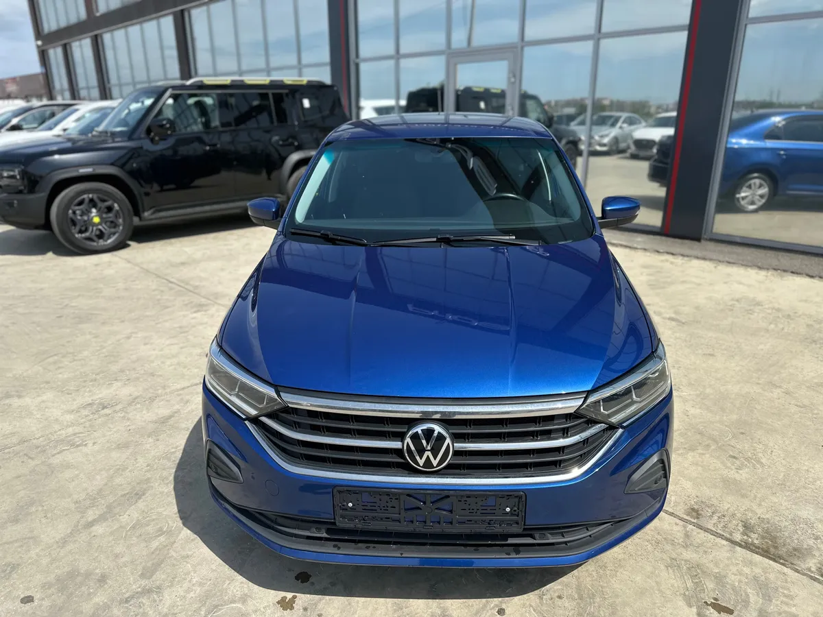 Volkswagen Polo 1.4 AMT (125 л.с.)