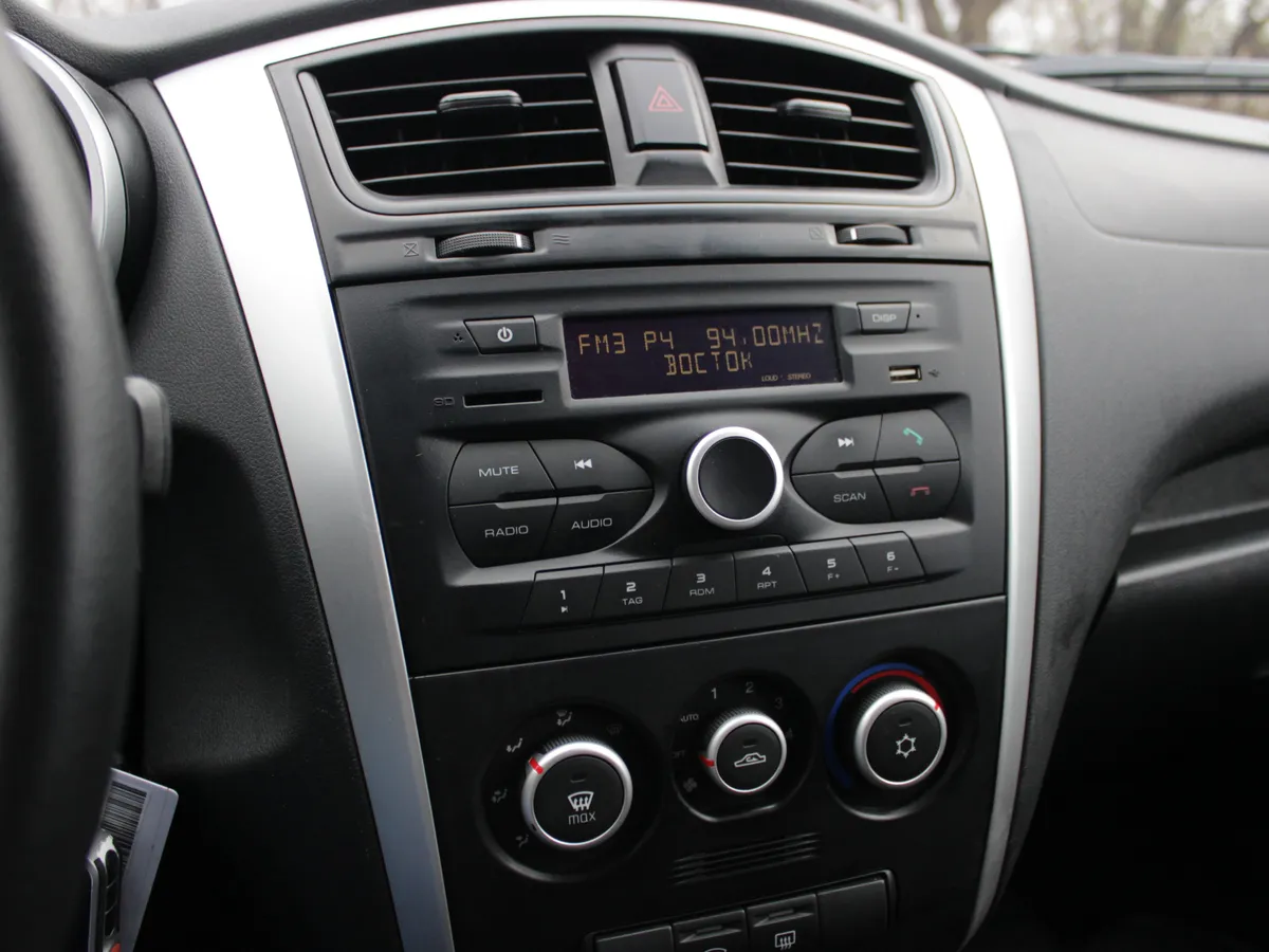 Datsun on-DO 1.6 л, 106 л.с., бензин, МКПП, передний привод