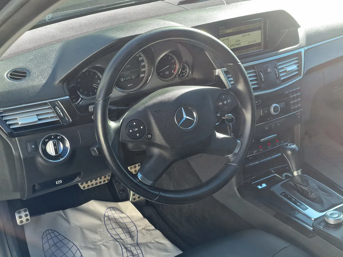 Mercedes-Benz E-Класс E 200 T CGI BlueEfficiency 5G-Tronic (184 л.с.)
