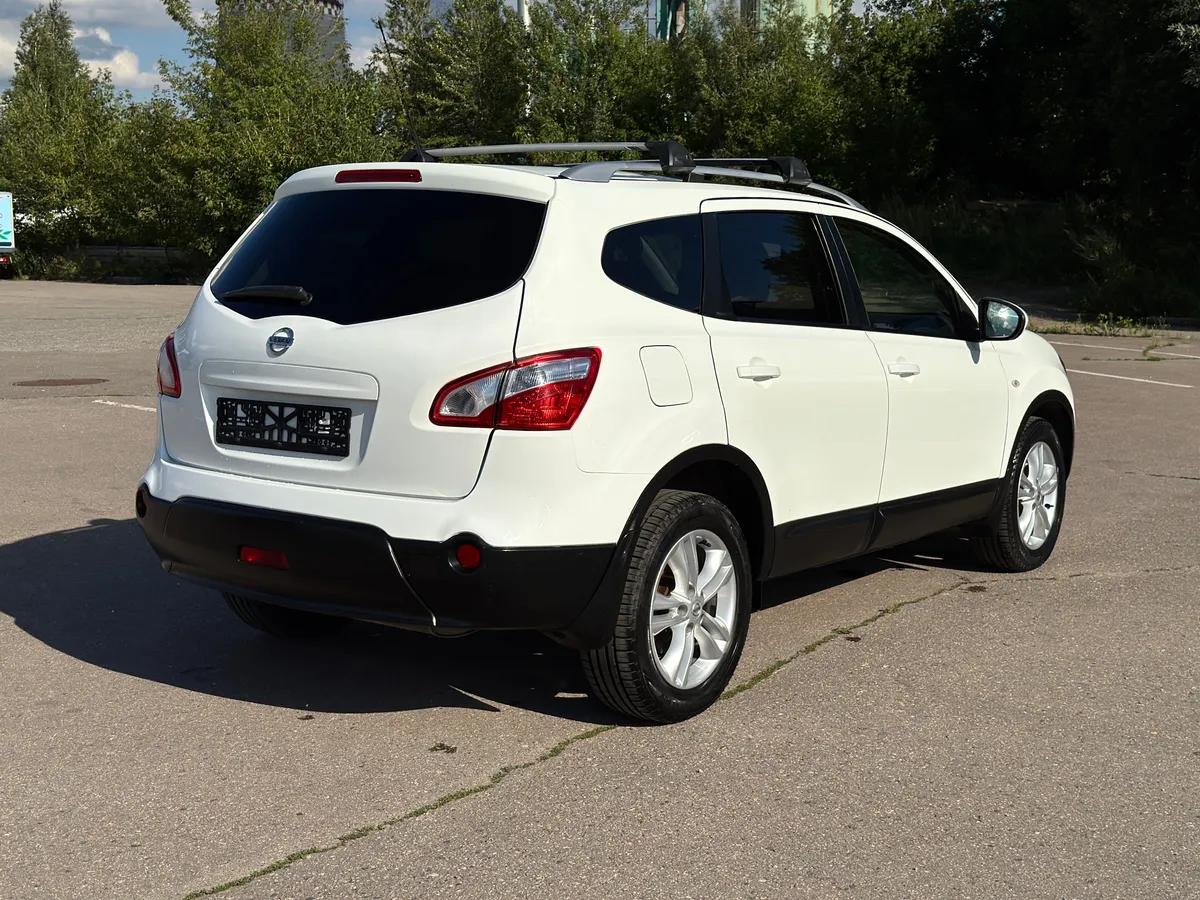 Nissan Qashqai 2.0 CVT AWD (141 л.с.)