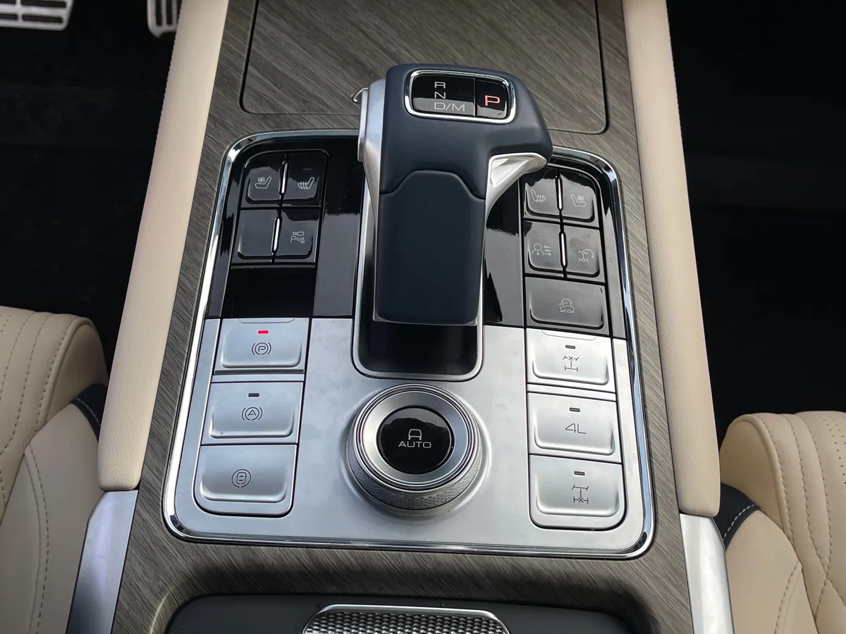 Tank 500 2.0 AT 4WD (299 л.с.)