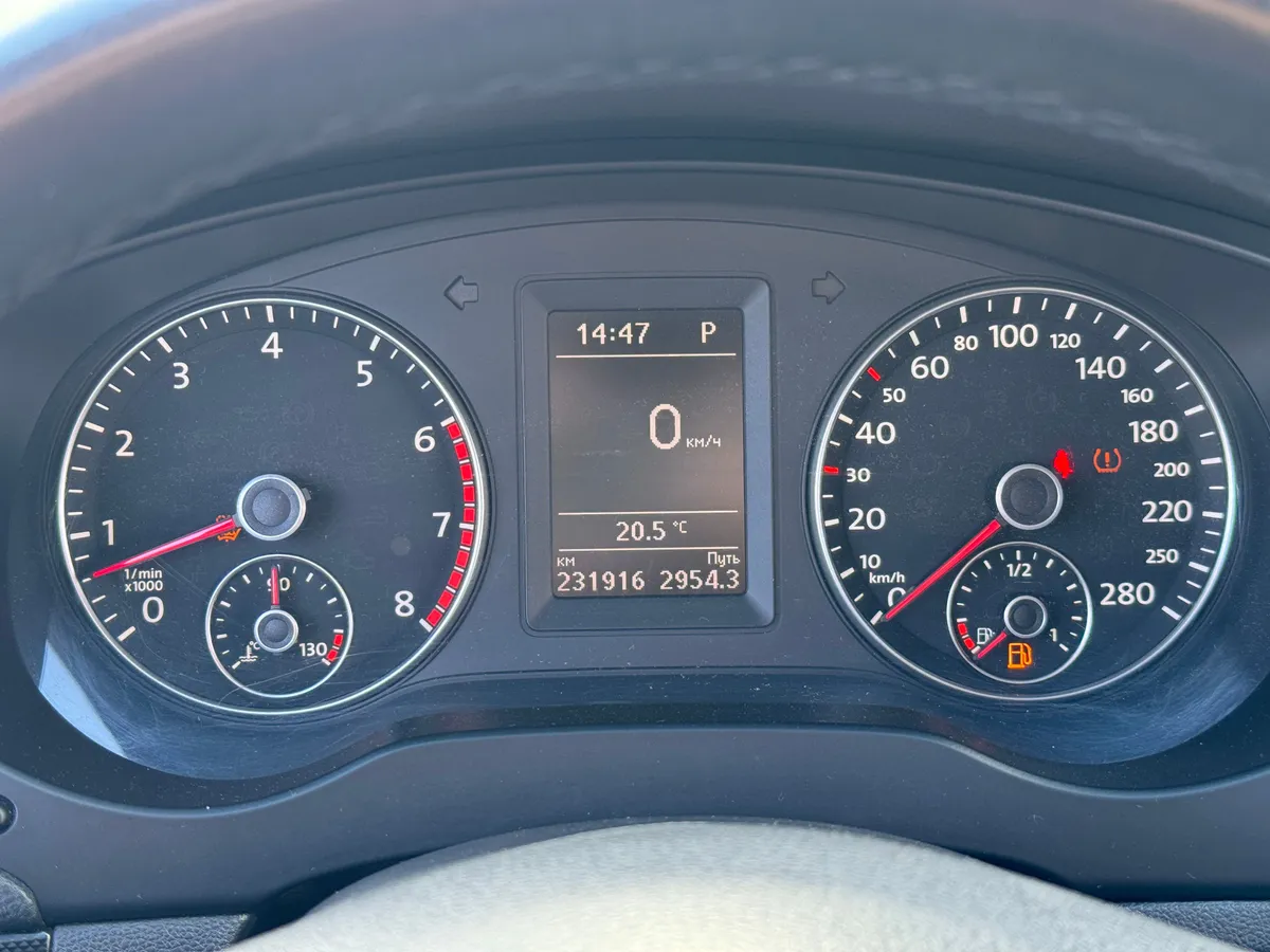 Volkswagen Jetta 1.4 TSI DSG (122 л.с.)