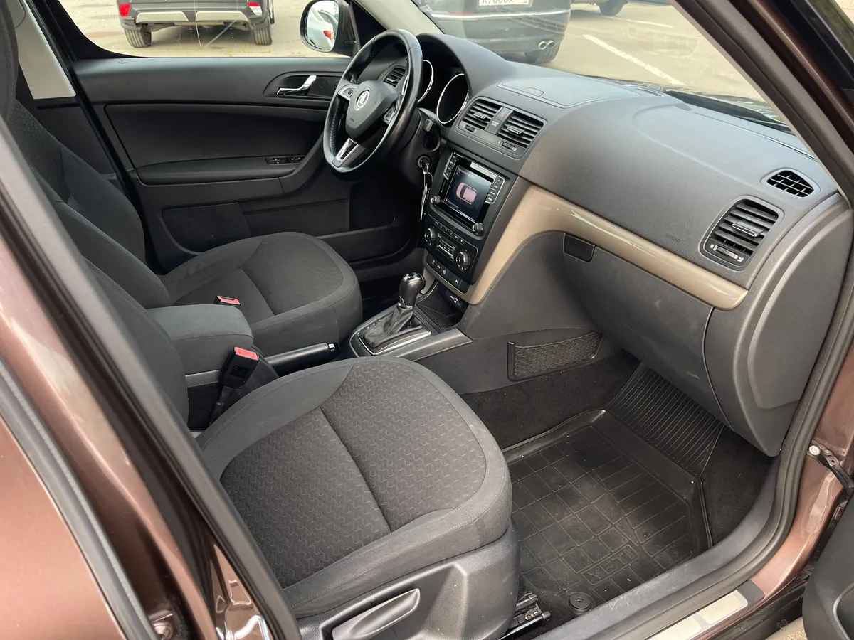 Skoda Yeti 1.8 TSI DSG 4x4 (152 л.с.), 2015 — фото 6