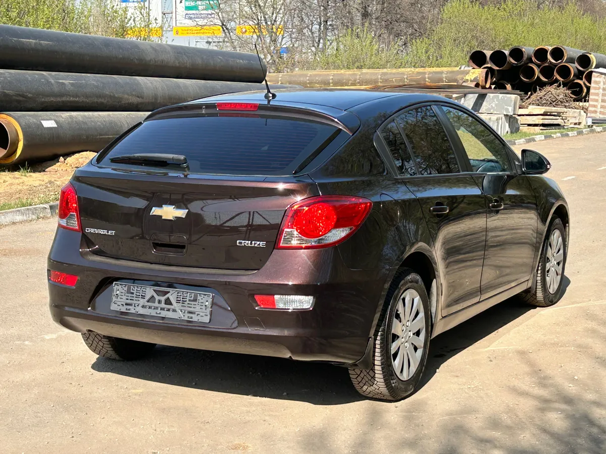 Chevrolet Cruze 1.8 MT (141 л.с.)