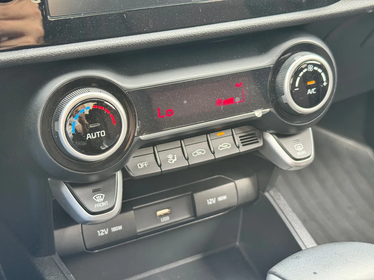 Kia Rio 1.6 AT (123 л.с.)