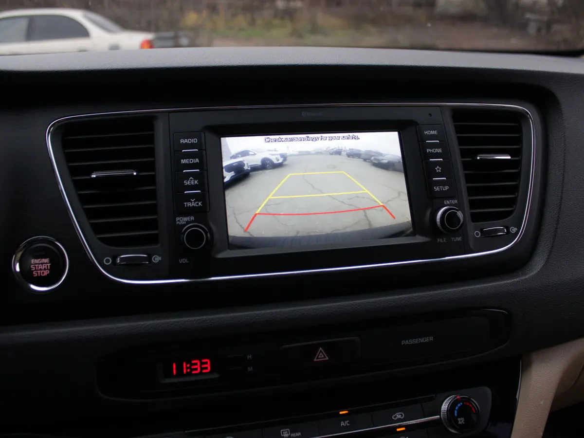 Kia Carnival 2.2 AT (202 л.с.)