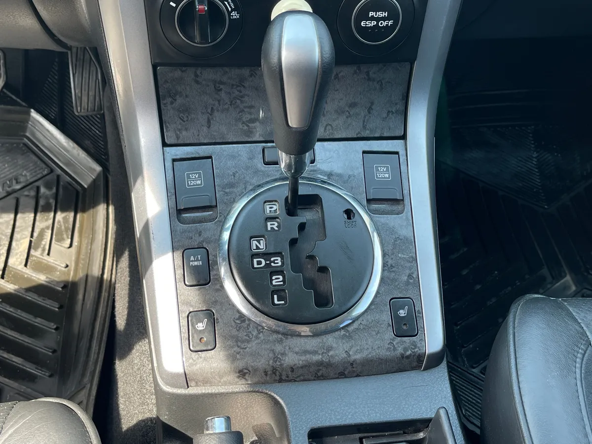 Suzuki Grand Vitara 2.4 AT 4WD (169 л.с.)