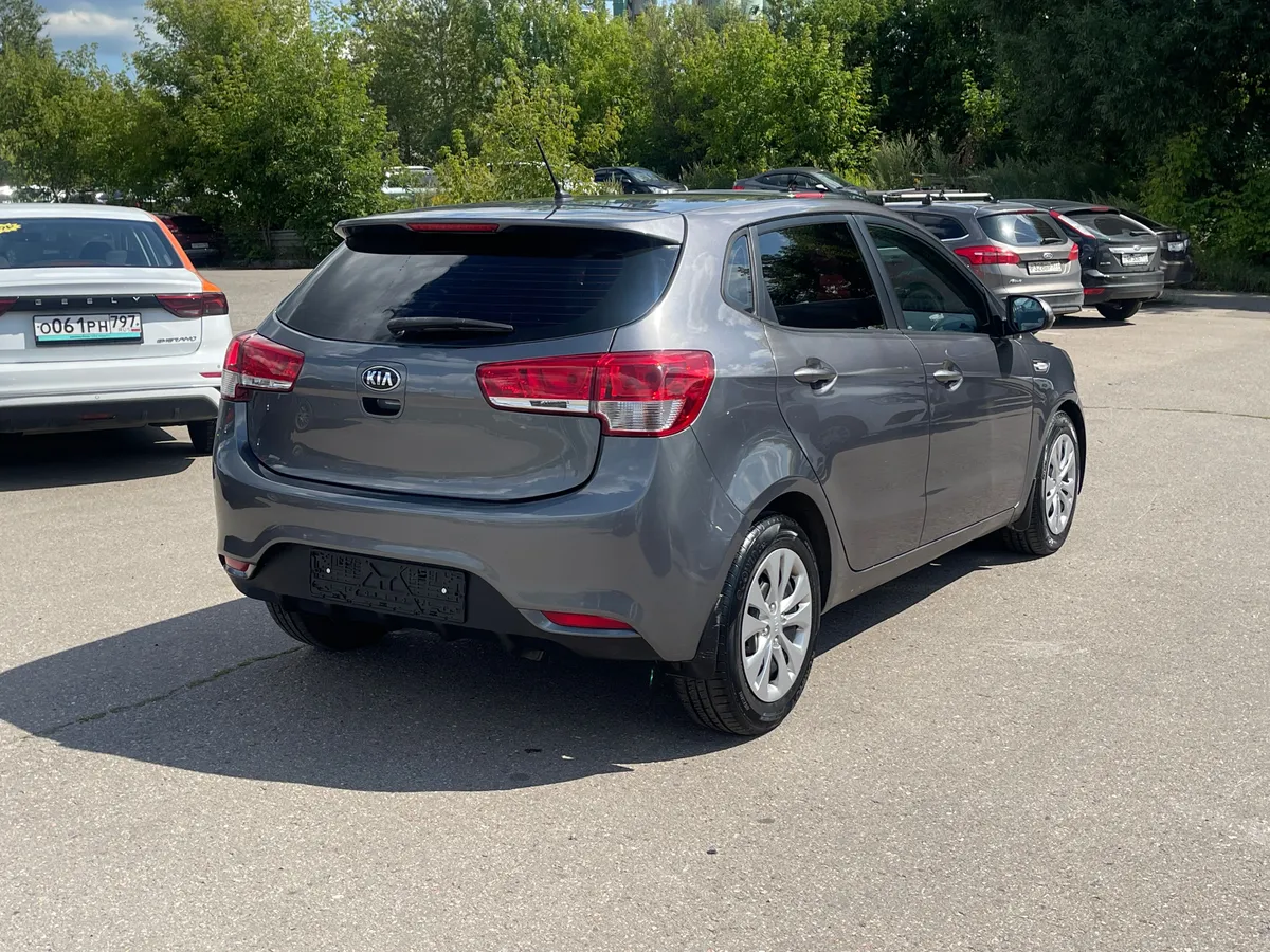 Kia Rio 1.4 AT (107 л.с.), 2015 — фото 4
