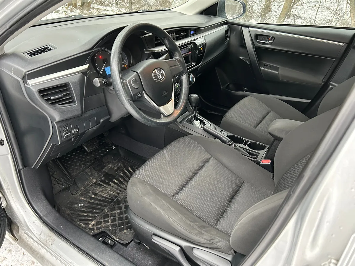 Toyota Corolla 1.8 (132 л.с.), бензин, АКПП, передний привод