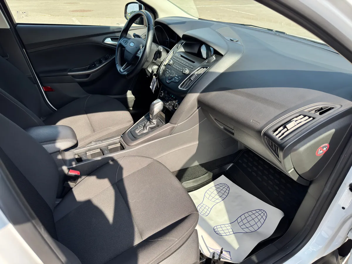 Ford Focus 1.6 Ti-VCT PowerShift (105 л.с.)