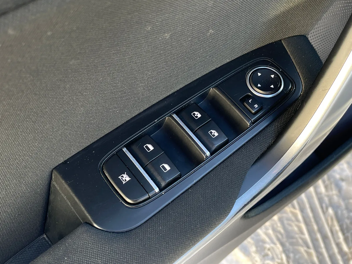 Kia Ceed 1.6 AT (128 л.с.)