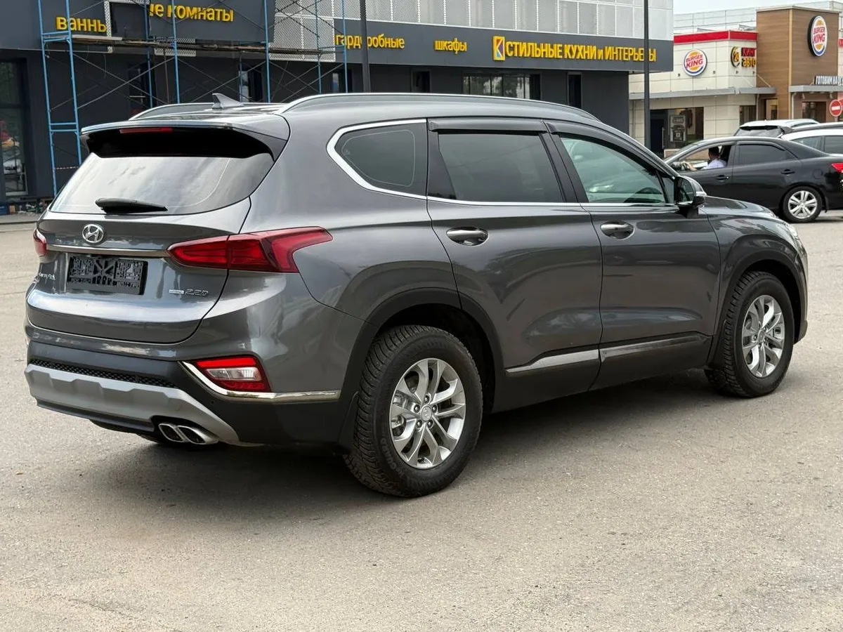 Hyundai Santa Fe 2.2 AT (190 л.с.)