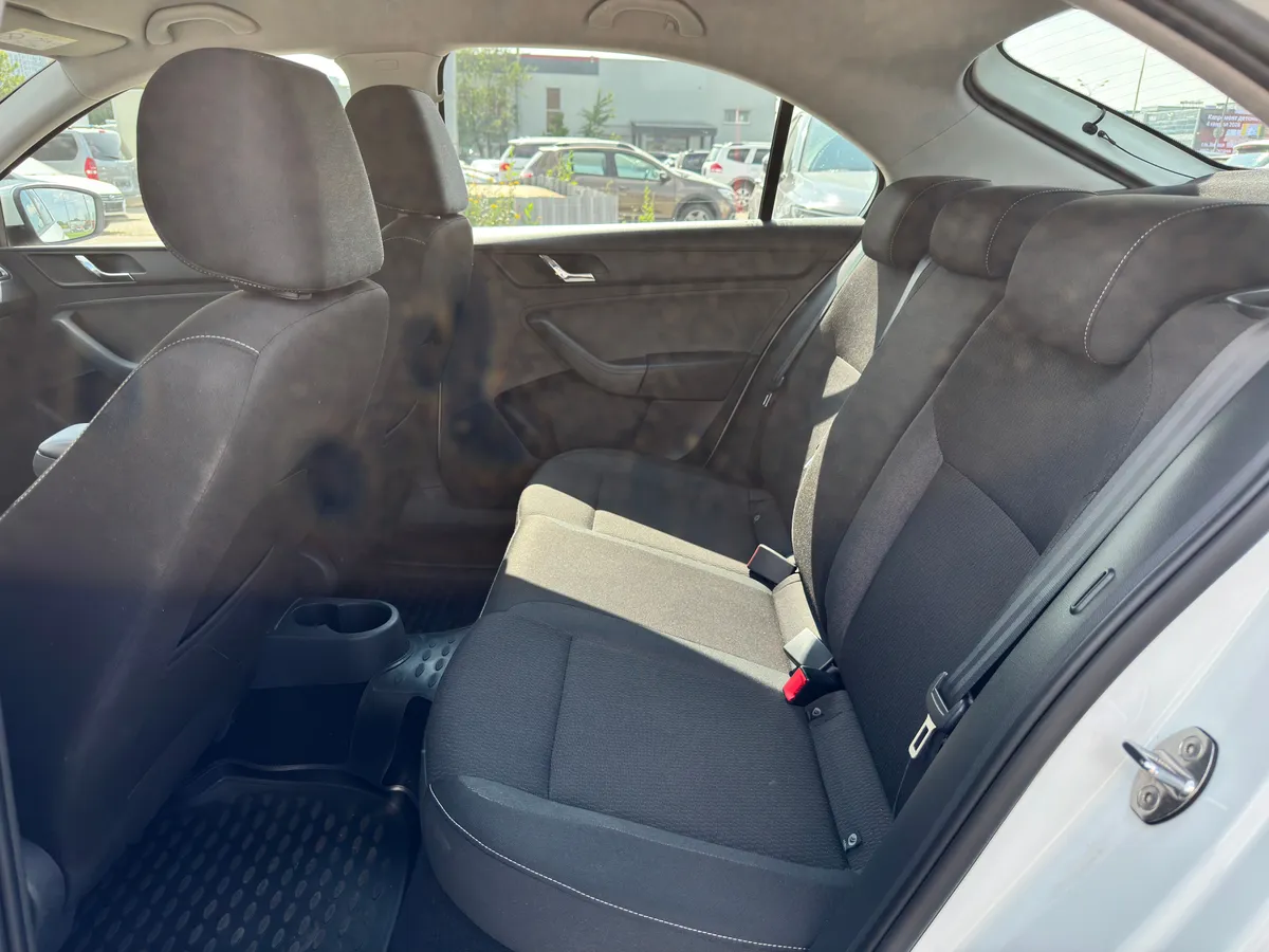 Skoda Rapid 1.4 AMT (122 л.с.)