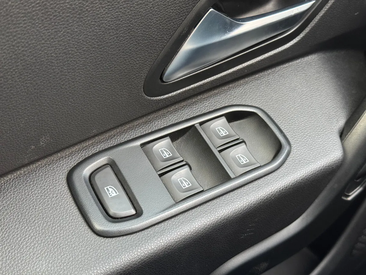 Renault Duster 1.6 MT (115 л.с.)