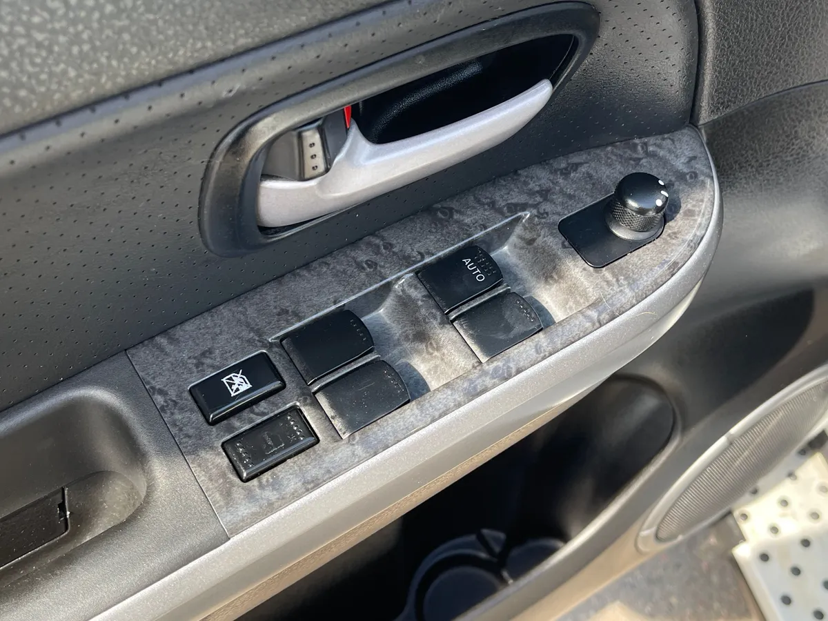 Suzuki Grand Vitara 2.4 AT 4WD (169 л.с.)