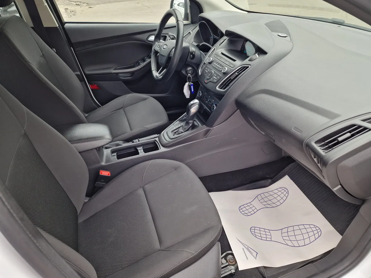 Ford Focus 1.6 Ti-VCT PowerShift (105 л.с.)