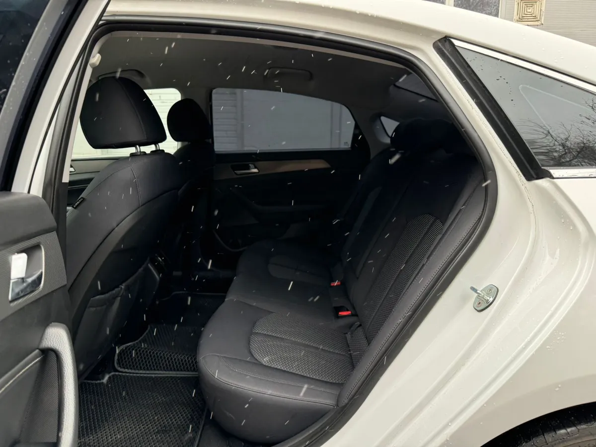 Hyundai Sonata 2.0 AT (150 л.с.)