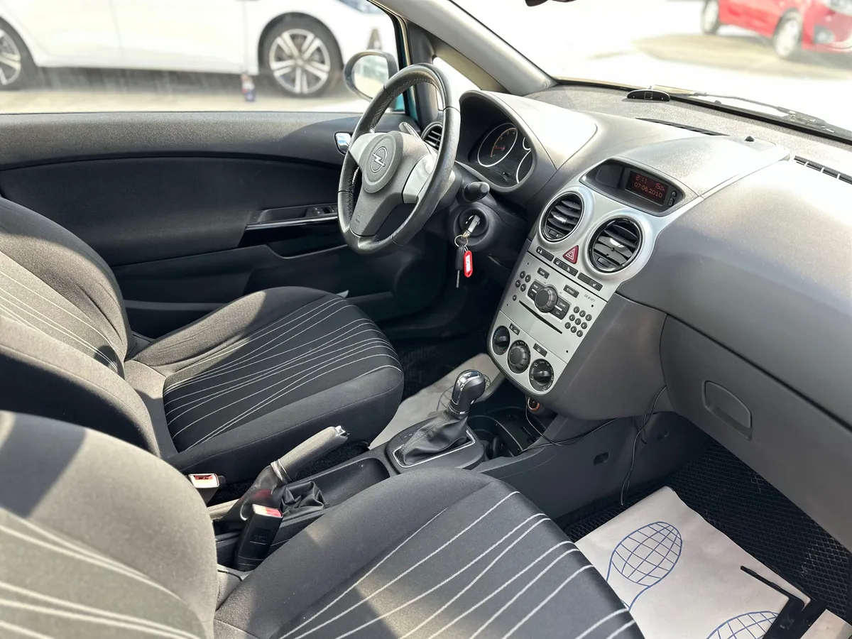 Opel Corsa 1.4 AT (100 л.с.)