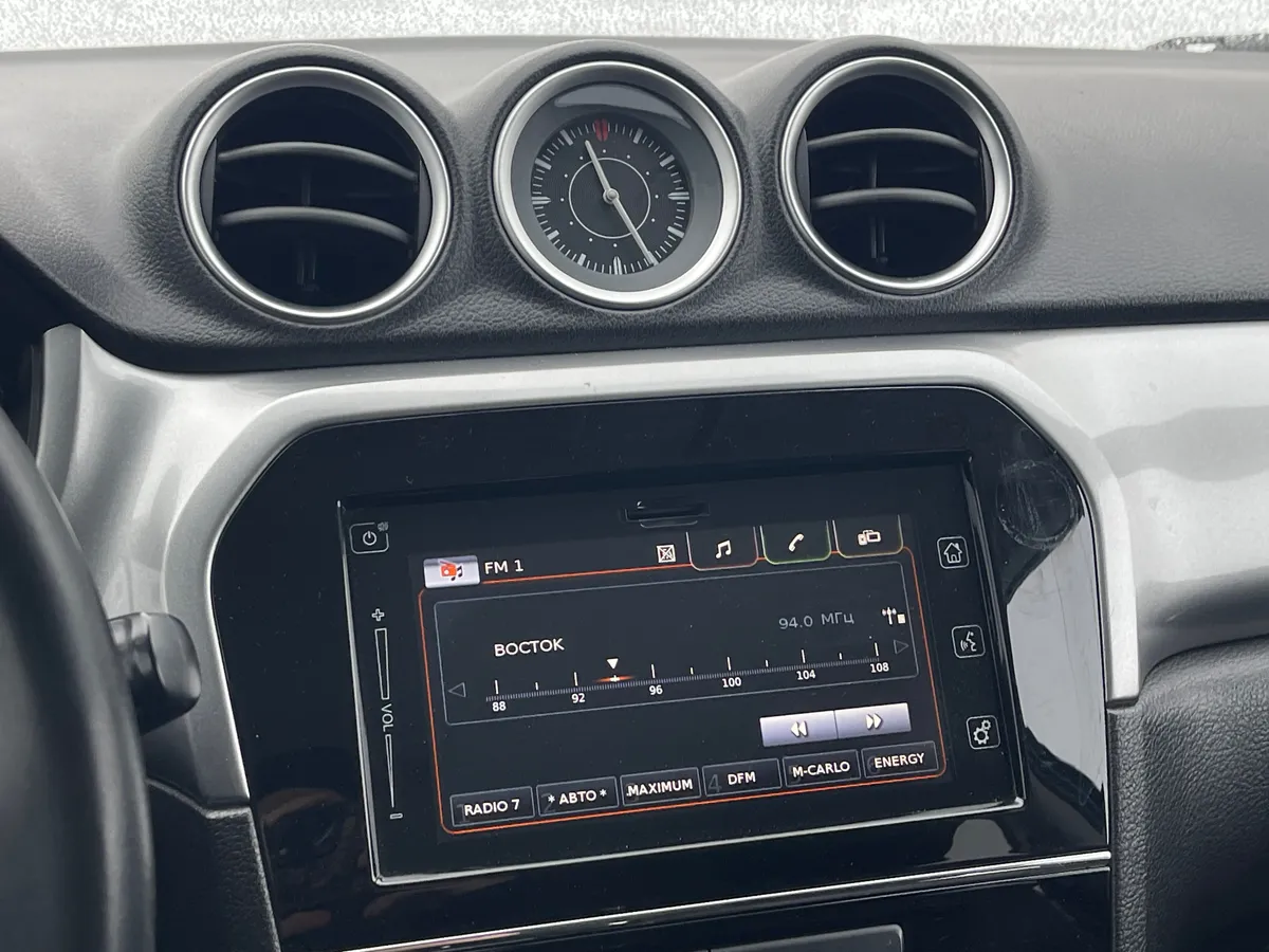 Suzuki Vitara 1.6 AT (117 л.с.)