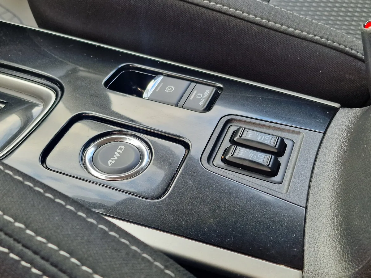 Mitsubishi Outlander 2.0 CVT 4WD (146 л.с.)