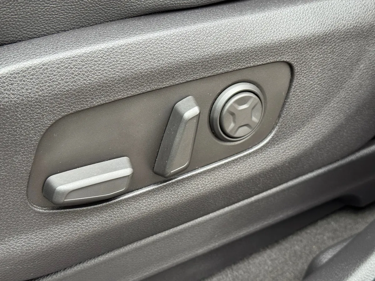 Kia Carnival 3.5 AT (249 л.с.)