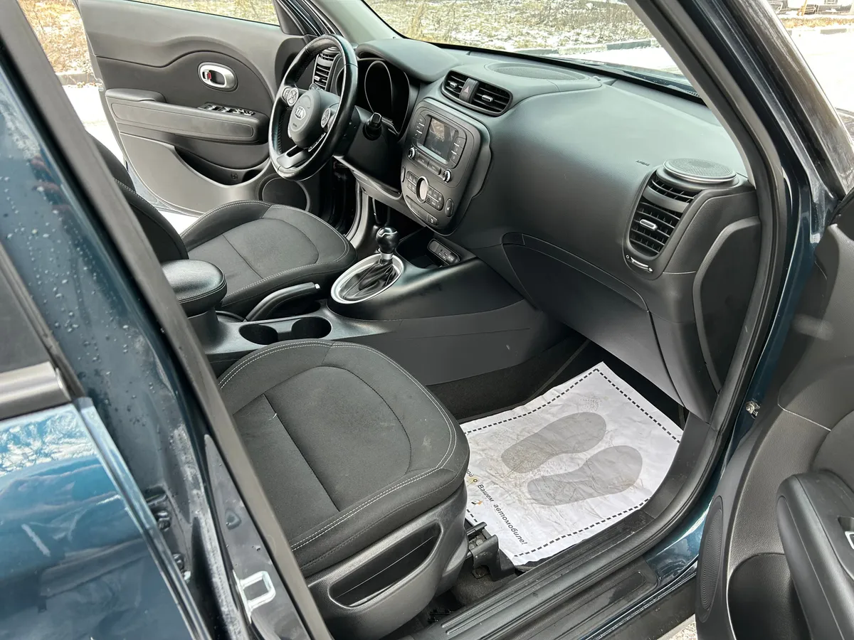Kia Soul 1.6 MPI AT (124 л.с.)