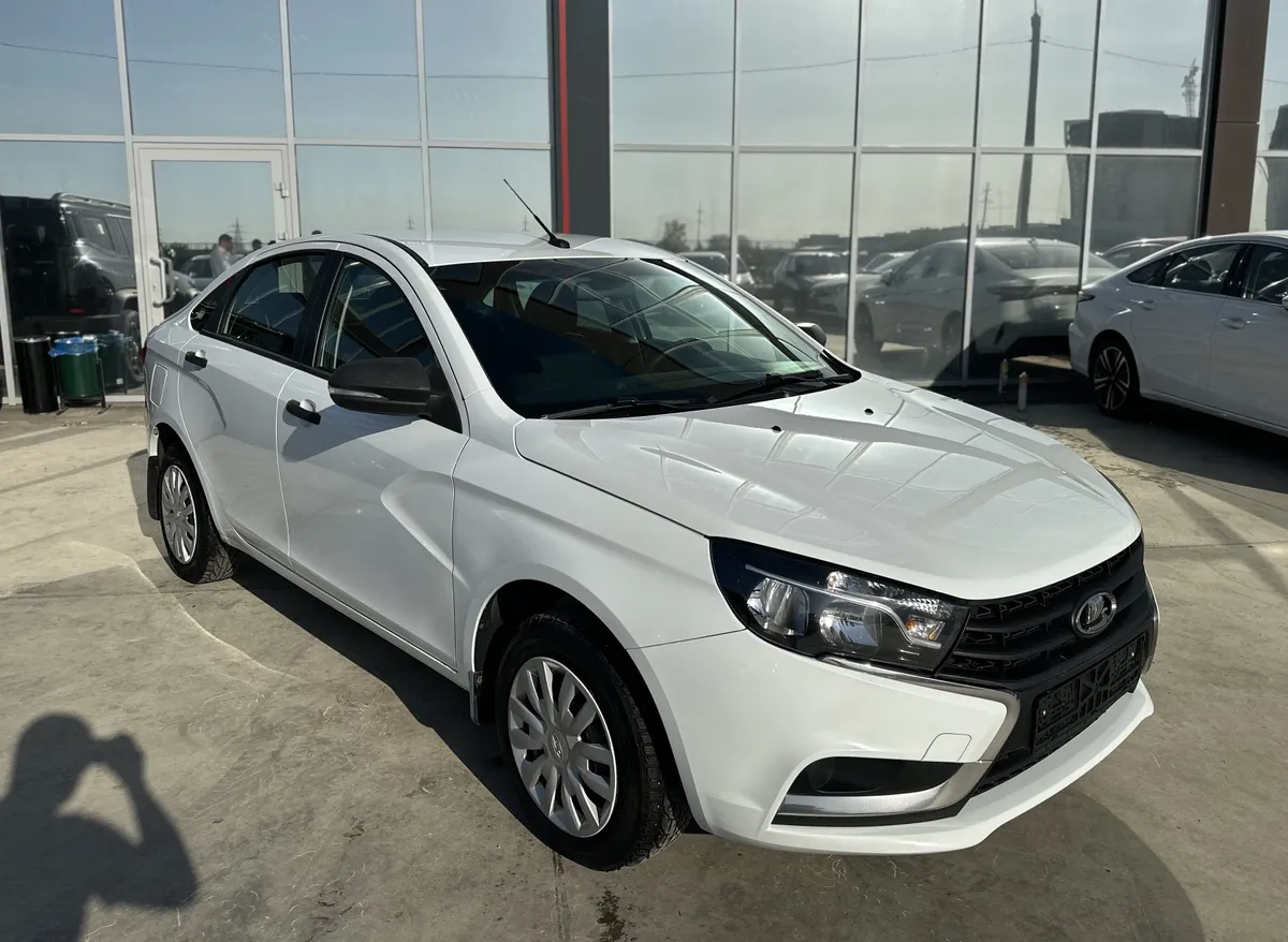 картинка ВАЗ (Lada) Vesta 1.6 MT (106 л.с.) от galaxy-auto