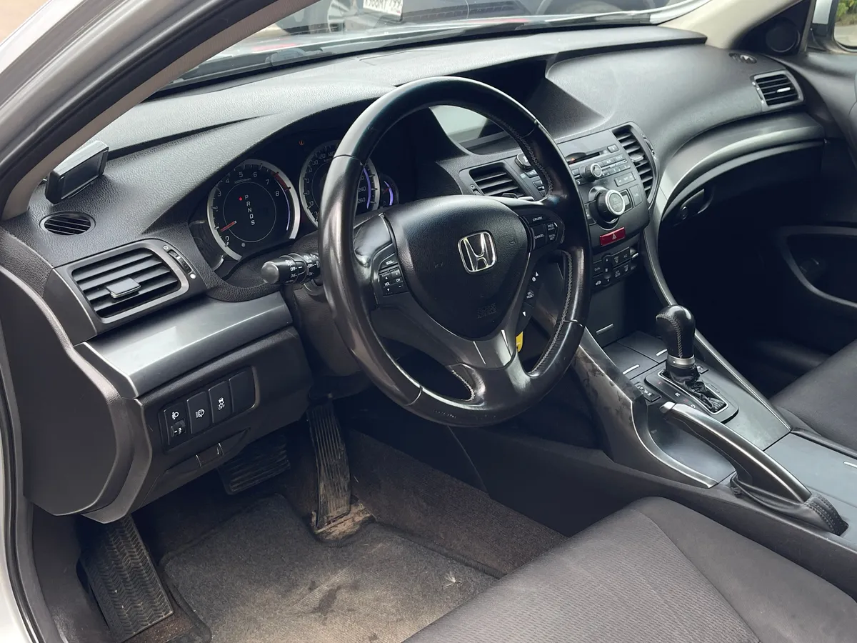 Honda Accord 2.0 AT (156 л.с.), 2011 — фото 5