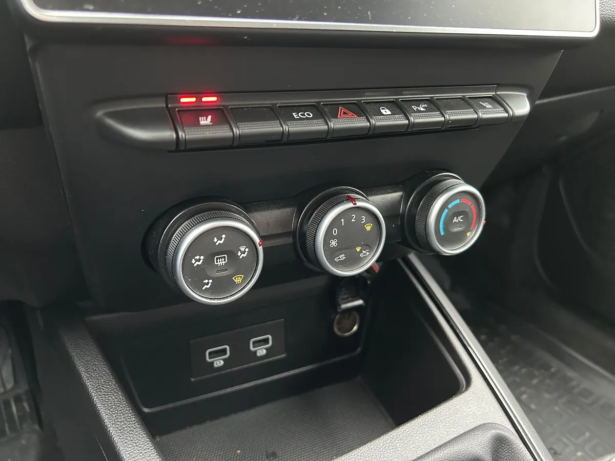 Renault Duster 2.0 MT 4x4 (143 л.с.)