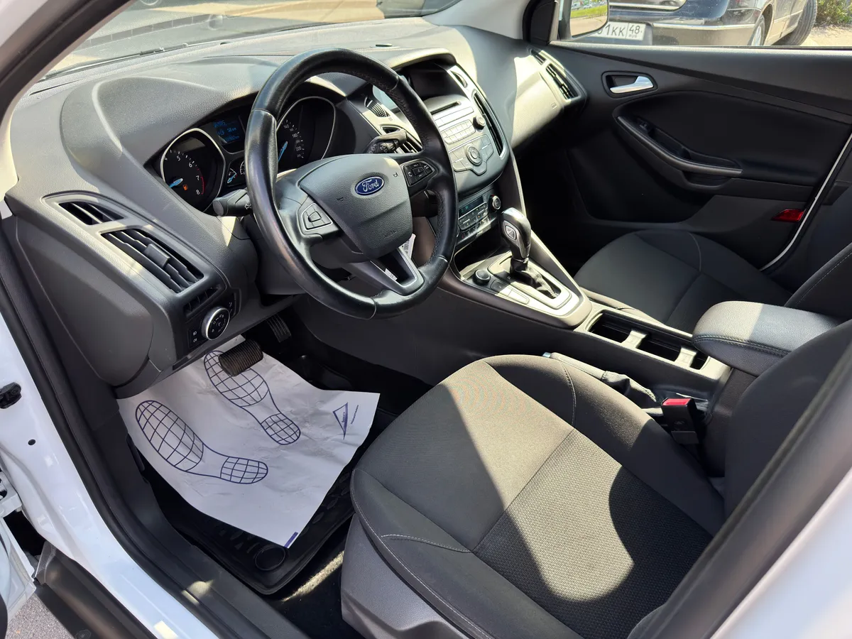 Ford Focus 1.6 Ti-VCT PowerShift (105 л.с.)